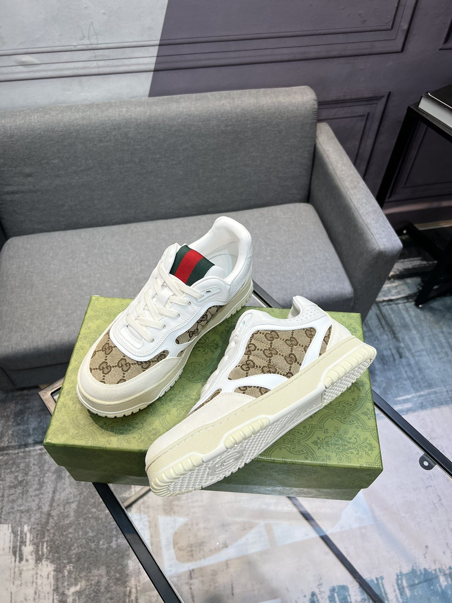 Gucci Low Shoes